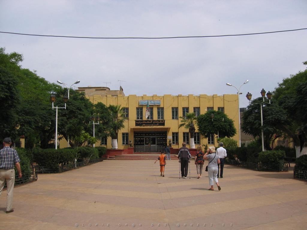 ORAN MAI 2006 E109 ECKMUHL LA PLACETTE.JPG